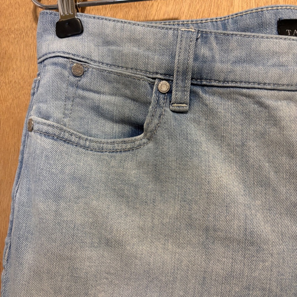 Talbots Straight Leg Crop Jean Womens 10P Light Wash Capri Stretch Denim Classic - Picture 7 of 14